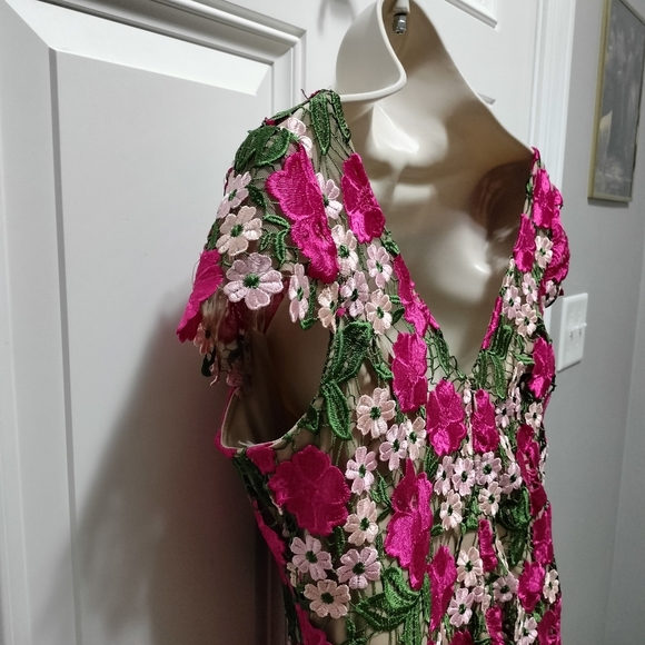 Xscape Pink and Green Floral Midi Dress - Picture 6 of 10